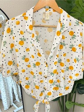 🍋 Lemon Polka Dot Tie-Front Blouse Sz L | Fresh Feminine Chic